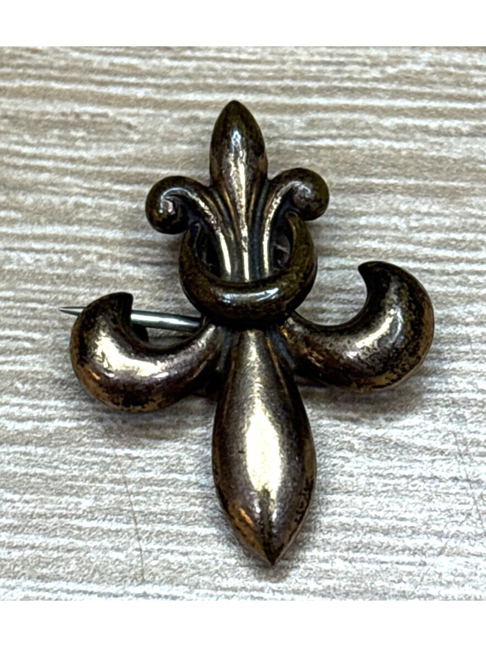 VTG Gold Tone Filigree Brooch Pin Fleur De Lis Estate Sale Unsigned MCM